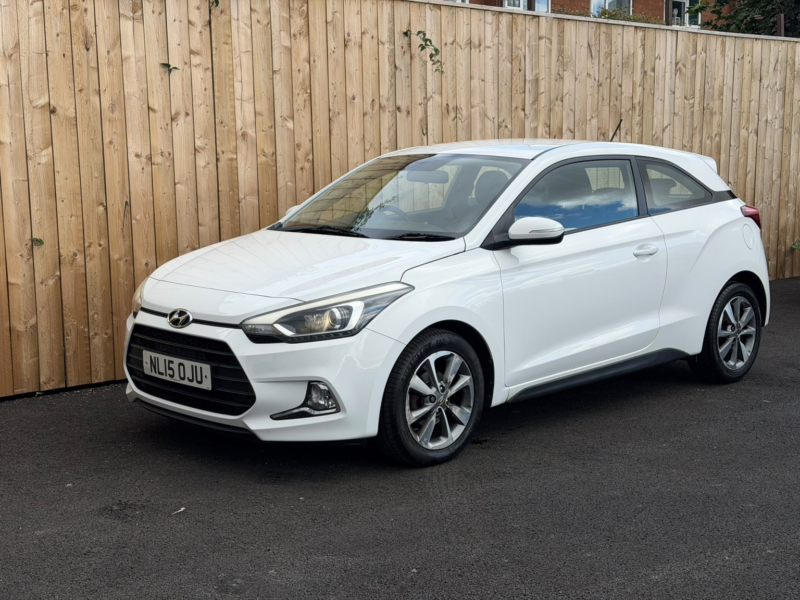2015 Hyundai I20 1.2 Se in White — image 1