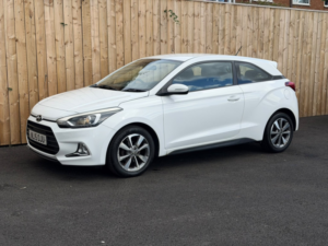 2015 Hyundai I20 1.2 Se in White — image 4