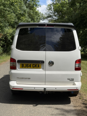 2014 Volkswagen Transporter 2.0 Tdi Bluemotion Tech T30 Startline in White — image 6