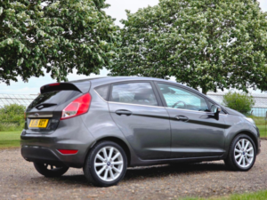 2015 Ford Fiesta 1.0t Ecoboost Titanium Powershift Euro 6 5dr in Grey — image 4