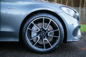 2018 Mercedes-Benz C-Class 3.0 C43 V6 Amg (premium Plus) Saloon 4dr Petrol G-Tronic+ 4matic Euro 6 (s/s) (367 Ps) in Grey — image 3
