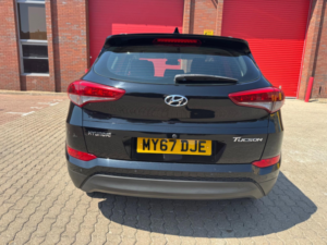 2017 Hyundai Tucson 1.6 Gdi Blue Drive Se Euro 6 (s/s) 5dr in Black — image 5