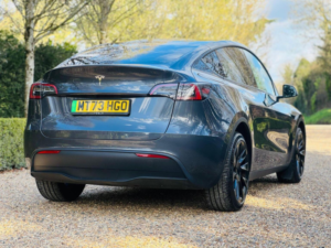 2023 Tesla Model Y (dual Motor) Long Range Auto 4wde 5dr in Grey — image 4