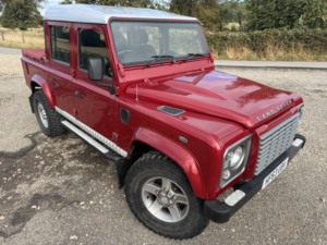 2013 Land Rover Defender 110 2.2 Tdci Xs in Red — image 3