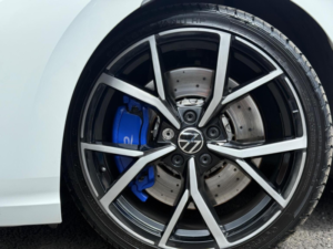 2021 Volkswagen Golf 2.0 Tsi R DSG 4motion Euro 6 (s/s) 5dr in White — image 2