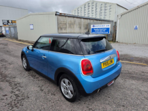 2015 MINI Hatch 1.5 Cooper Euro 6 (s/s) 3dr in Blue — image 4