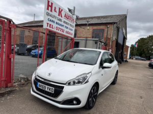 2019 Peugeot 208 1.5 Bluehdi Tech Edition Euro 6 (s/s) 5dr in White — image 2