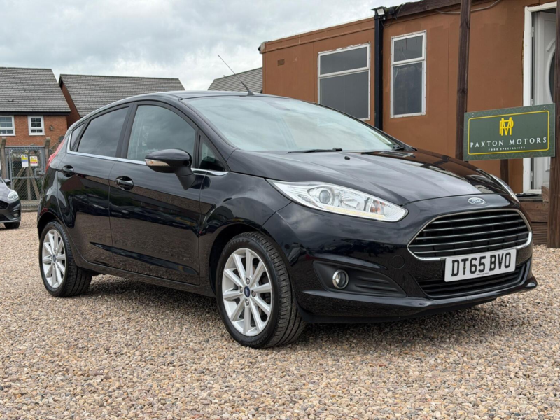 2016 Ford Fiesta 1.0t Ecoboost Titanium Powershift Euro 6 5dr in Black — image 1