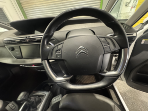 2019 Citroen C4 1.2 Puretech Flair in White — image 2