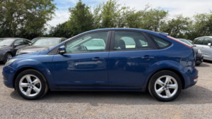 2008 Ford Focus 1.8 Zetec 5dr in Blue — image 5