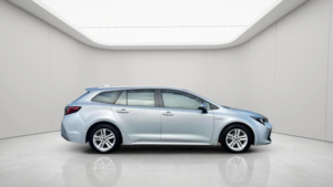 2020 Toyota Corolla 1.8 Vvt-H Icon Tech Touring Sports CVT Euro 6 (s/s) 5dr in Silver — image 4