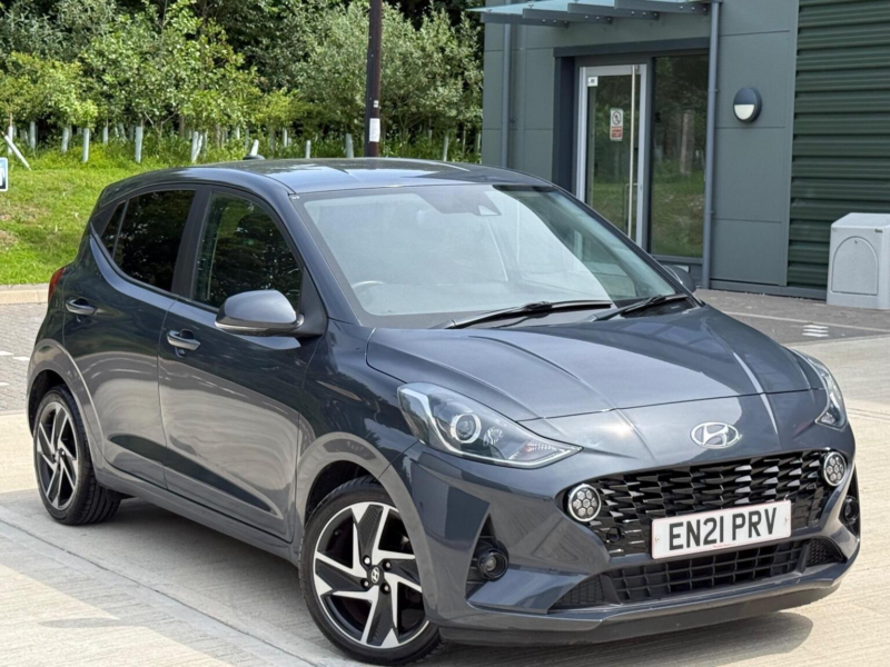 2021 Hyundai I10 1.2 Premium Auto Euro 6 (s/s) 5dr in Grey — image 1