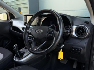 2021 Hyundai I10 1.2 Premium Auto Euro 6 (s/s) 5dr in Grey — image 2