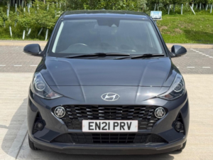 2021 Hyundai I10 1.2 Premium Auto Euro 6 (s/s) 5dr in Grey — image 6