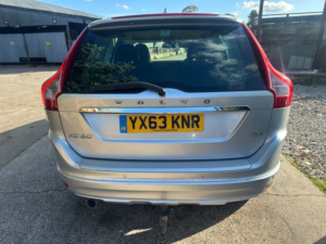 2013 Volvo Xc60 2.0 D4 Se Lux in Silver — image 5