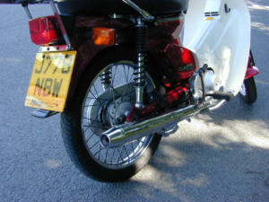 1991 Honda C90 Reg 8815 - Honda C90 (uk Bike) in Red — image 6
