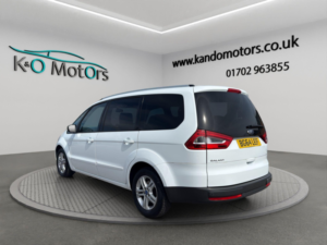 2015 Ford Galaxy 2.0 Tdci Zetec Powershift Euro 5 5dr in White — image 4