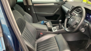 2022 Skoda Superb 2.0 Tdi Se Technology Euro 6 (s/s) 5dr in Blue — image 5