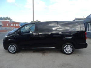 2024 Vauxhall Vivaro 2.0 Turbo D 3100 Pro L2 H1 Euro 6 (s/s) 6dr in Black — image 5
