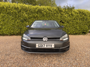 2017 Volkswagen Golf 1.4 Tsi Bluemotion Tech Se in Grey — image 4