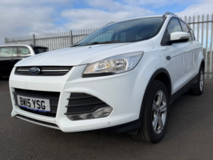2015 Ford Kuga 2.0 Tdci Zetec SUV 5dr Diesel Manual 2WD Euro 6 (s/s) (150 Ps) in White — image 5