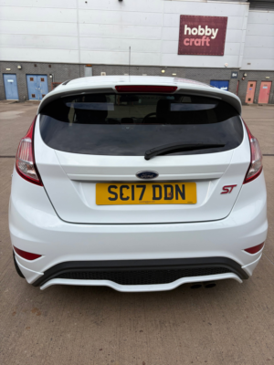 2017 Ford Fiesta 1.6t Ecoboost St-2 Hatchback 3dr Petrol Manual Euro 6 (182 Ps) in White — image 4