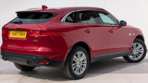 2017 Jaguar F-Pace 2.0 D240 Portfolio Auto AWD Euro 6 (s/s) 5dr in Red — image 6