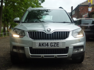 2014 Skoda Yeti 2.0 Tdi Se Outdoor 5dr Diesel Manual Euro 5 (110 Ps) in Silver — image 6