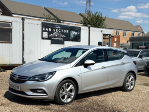 2016 Vauxhall Astra 1.4i Turbo Sri Nav Auto Euro 6 (s/s) 5dr in Silver — image 4