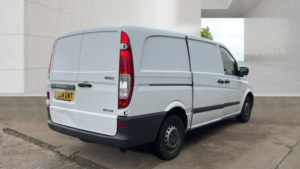 2014 Mercedes-Benz Vito 2.1 113 Cdi L1 5dr in White — image 3