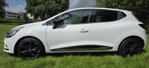 2017 Renault Clio 1.5 Dynamique S Nav Dci 90 in White — image 2