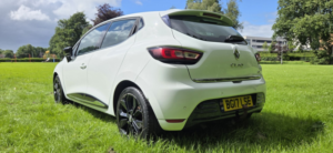 2017 Renault Clio 1.5 Dynamique S Nav Dci 90 in White — image 3