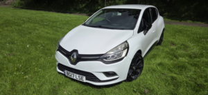 2017 Renault Clio 1.5 Dynamique S Nav Dci 90 in White — image 4