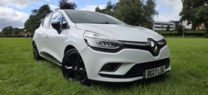 2017 Renault Clio 1.5 Dynamique S Nav Dci 90 in White — image 5