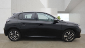 2022 Peugeot 208 1.5 Bluehdi Allure Premium Hatchback 5dr Diesel Manual Euro 6 (s/s) (100 Ps) in Black — image 5