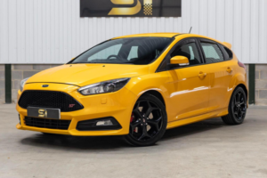 2017 Ford Focus 2.0t Ecoboost St-3 Euro 6 (s/s) 5dr in Yellow — image 3