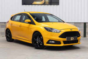 2017 Ford Focus 2.0t Ecoboost St-3 Euro 6 (s/s) 5dr in Yellow — image 5