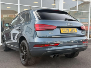 2018 Audi Q3 1.4 Tfsi Cod Sport Euro 6 (s/s) 5dr in Blue — image 2