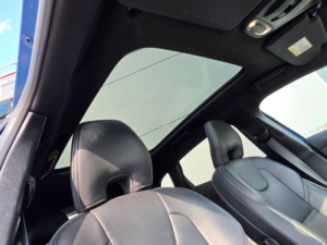 2019 Volvo V40 2.0 D2 R-Design Edition Auto Euro 6 (s/s) 5dr in Blue — image 5