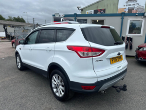 2015 Ford Kuga 2.0 Tdci Titanium 2WD Euro 6 (s/s) 5dr in White — image 4