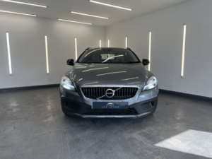 2018 Volvo V40 Cross Country 2.0 Cross Country D2 in Grey — image 5