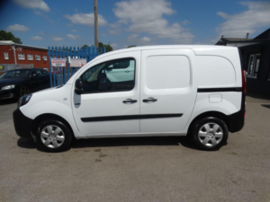 2021 Renault Kangoo Ze Ml20 33kwh Business Auto Mwb 4dr (i) in White — image 5
