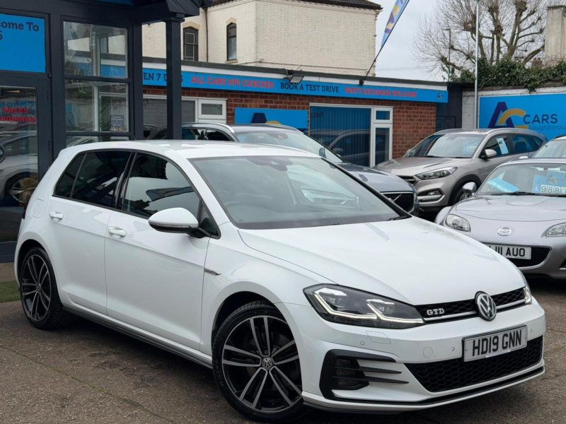 2019 Volkswagen Golf 2.0 Tdi Gtd DSG Euro 6 (s/s) 5dr in White — image 1
