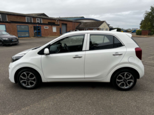 2018 Kia Picanto 1.2 Picanto 3 5dr in White — image 4