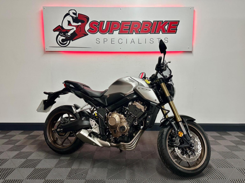 2020 Honda Cb650r 650 Euro 4 in Silver — image 1