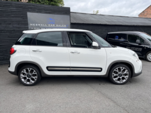 2016 Fiat 500l 1.4 500l Trekking My15 1.4 95hp Trekking in White — image 2