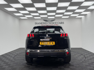 2020 Peugeot 3008 1.5 Bluehdi Allure in Black — image 5