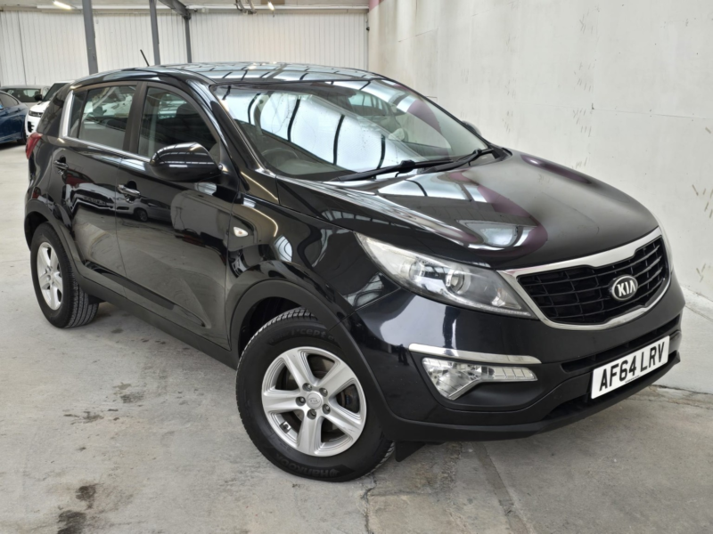 2014 Kia Sportage 1.7 Crdi Ecodynamics 1 in Black — image 1