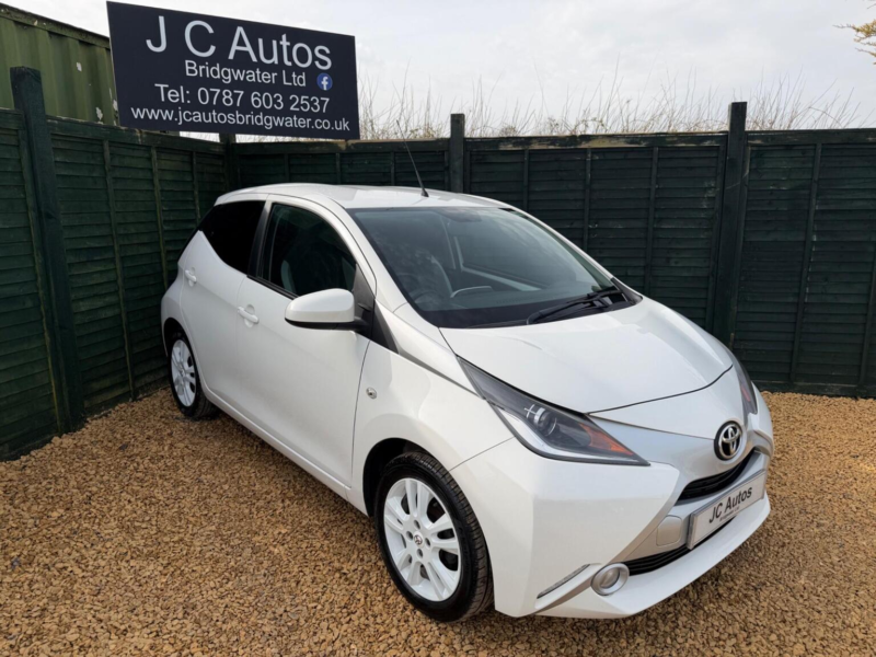 2016 Toyota Aygo 1.0 Vvt-I X-Pure Euro 6 5dr in White — image 1