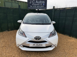 2016 Toyota Aygo 1.0 Vvt-I X-Pure Euro 6 5dr in White — image 3
